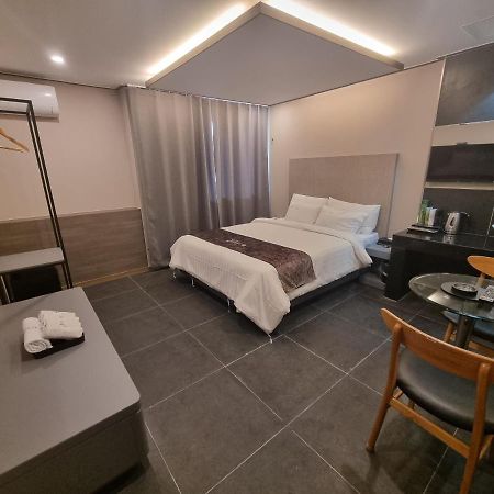 Yeoubi Hotel Jinju Eksteriør bilde